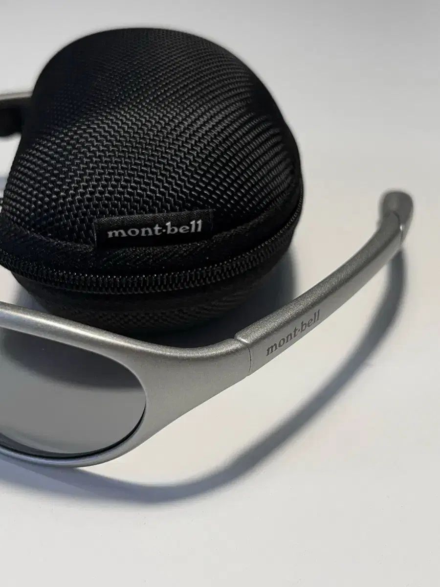 ジェニ サングラス モンベル トレッキング シルバー
