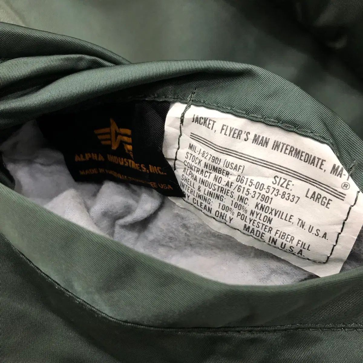 MA-1 パイロットジャンパー