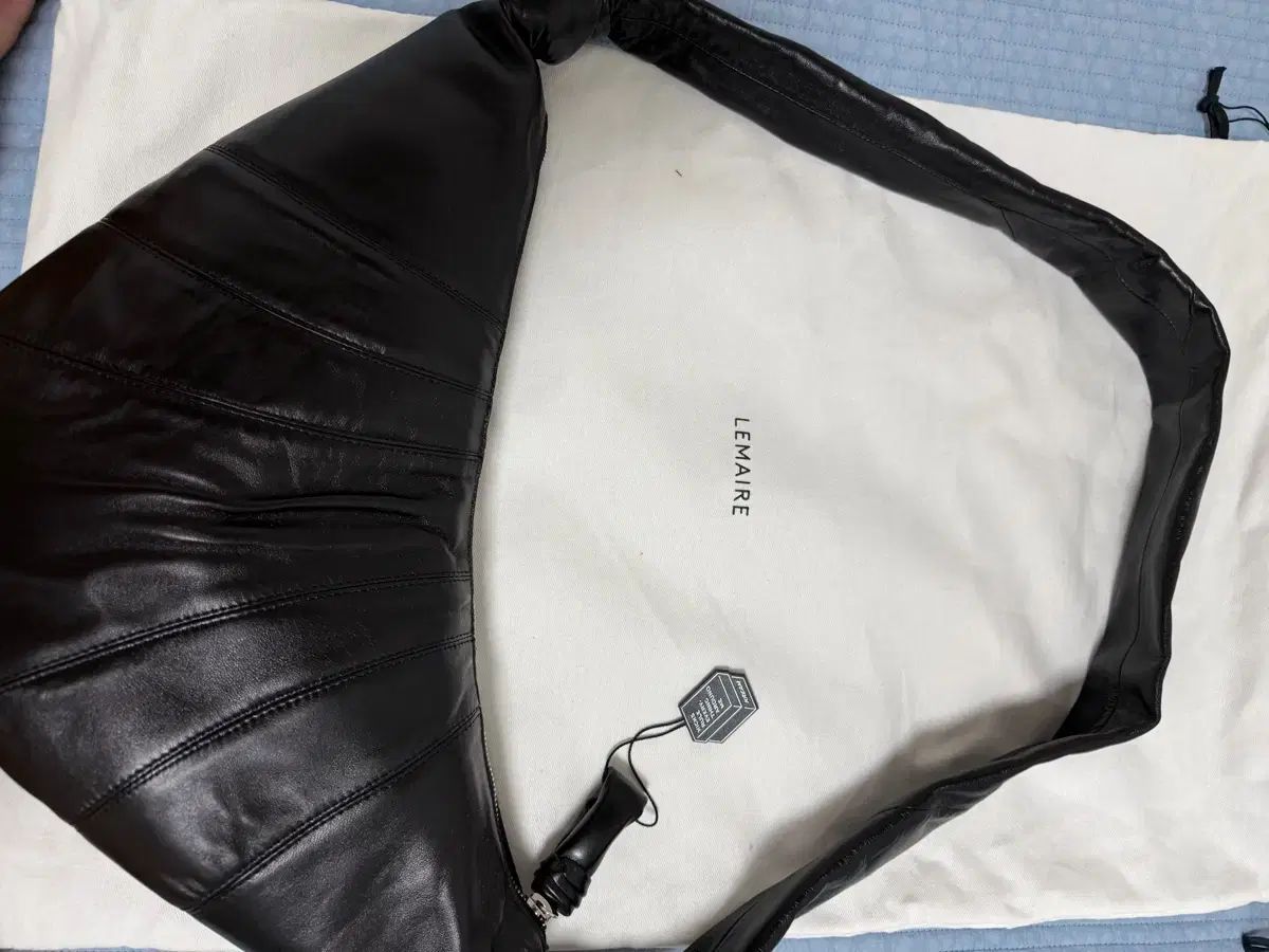  ルメール クルー クロワッサン バッグ Mサイズ ミディアム メッセンジャーバッグ ショルダーバッグ