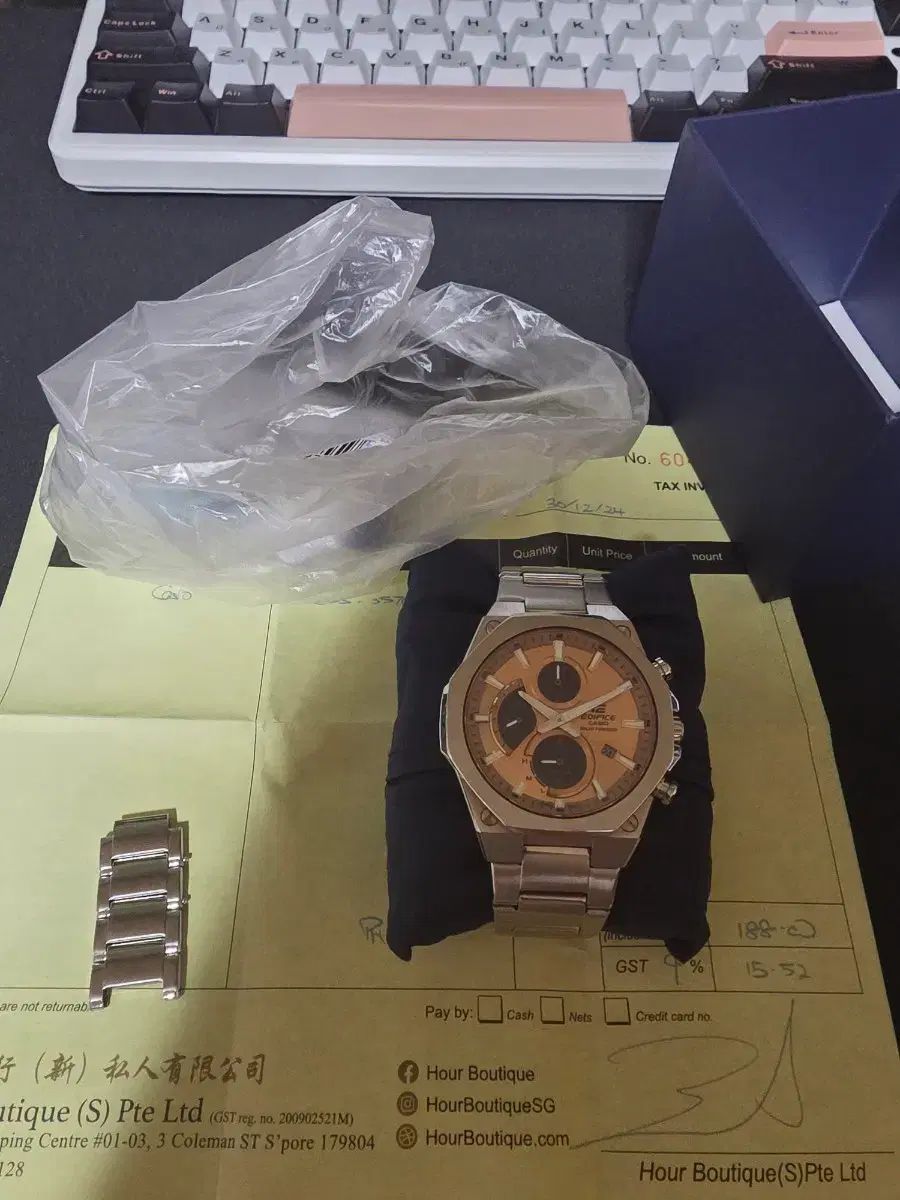 カシオ ダイアル オーク efs s 570 d サーモン