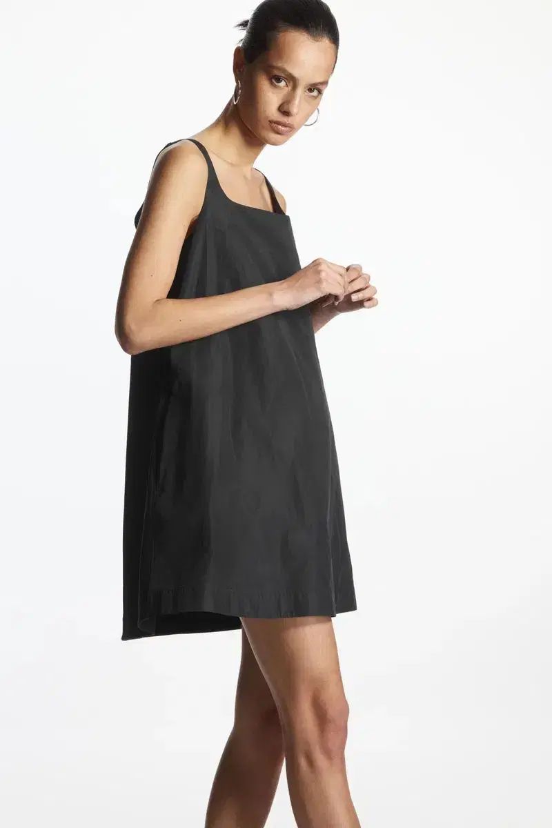 コス コントラスト ミニ ONE PIECE ドレス