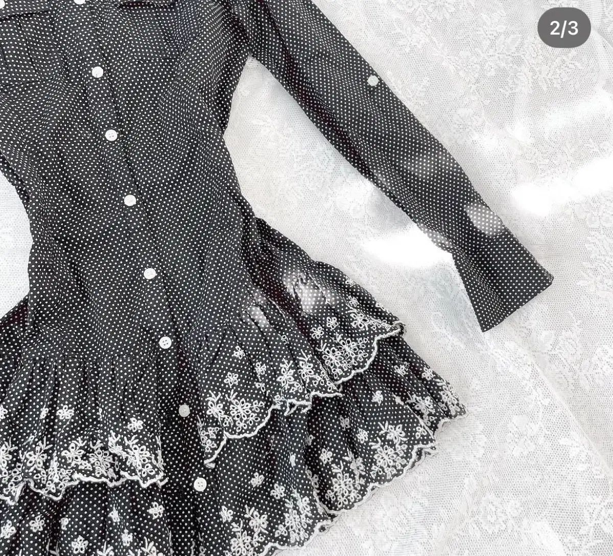 五月ヴィンテージ -by p-d ドットブラックミニシャツワンピース ロワイヤル トップス コア