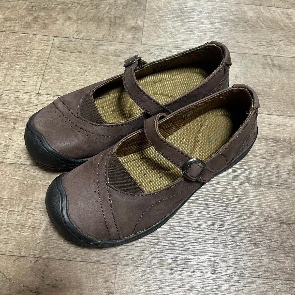 キーン KEEN メリージェーン スニーカー ローファー ブラウン スウェード 235 ヴィンテージ モリ