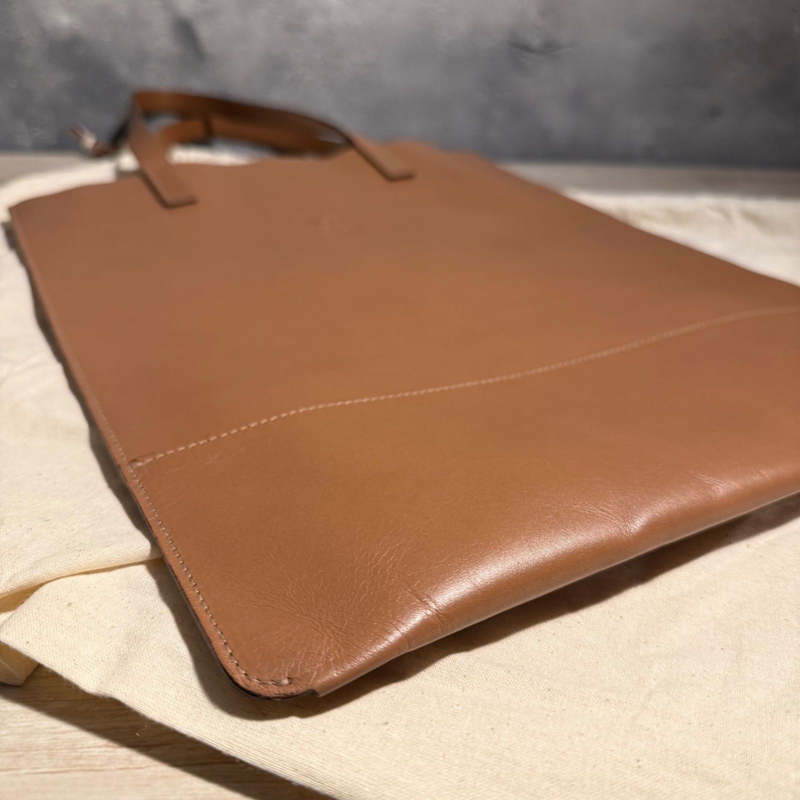 極美品✨保存袋付】IL BISONTE イルビゾンテ オールレザー トート 