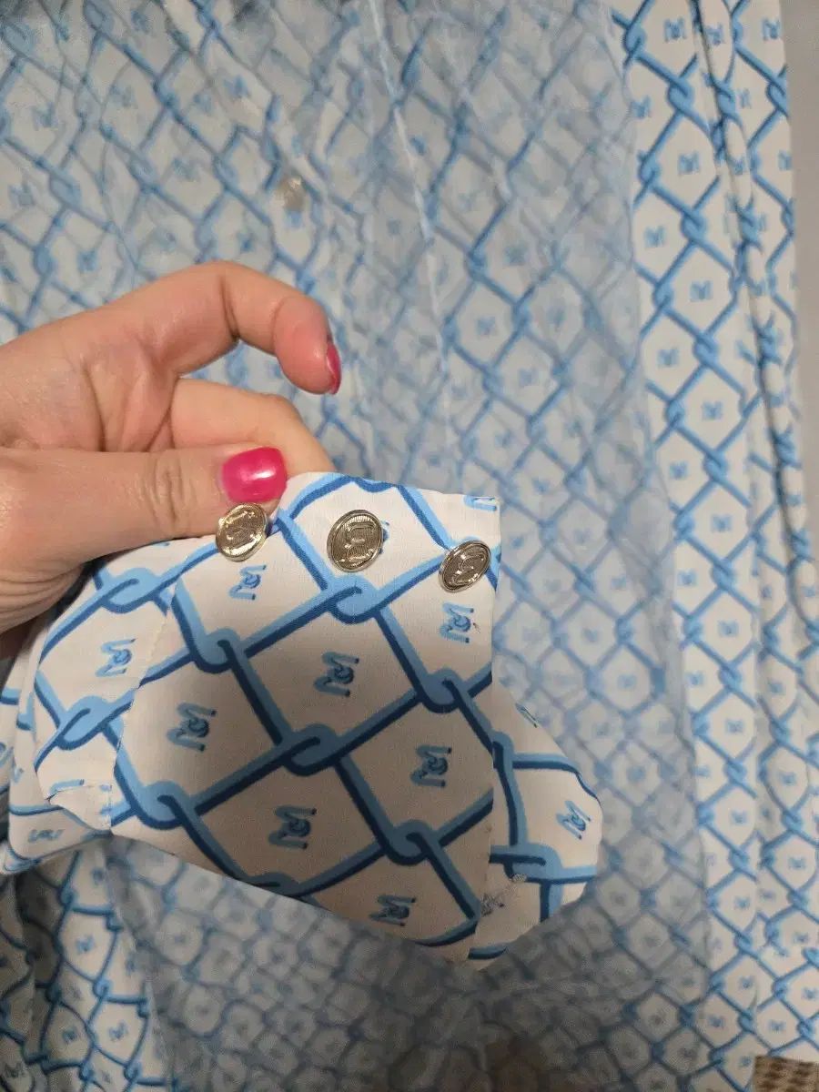 MOJO.S.PHINE モジョエスピン