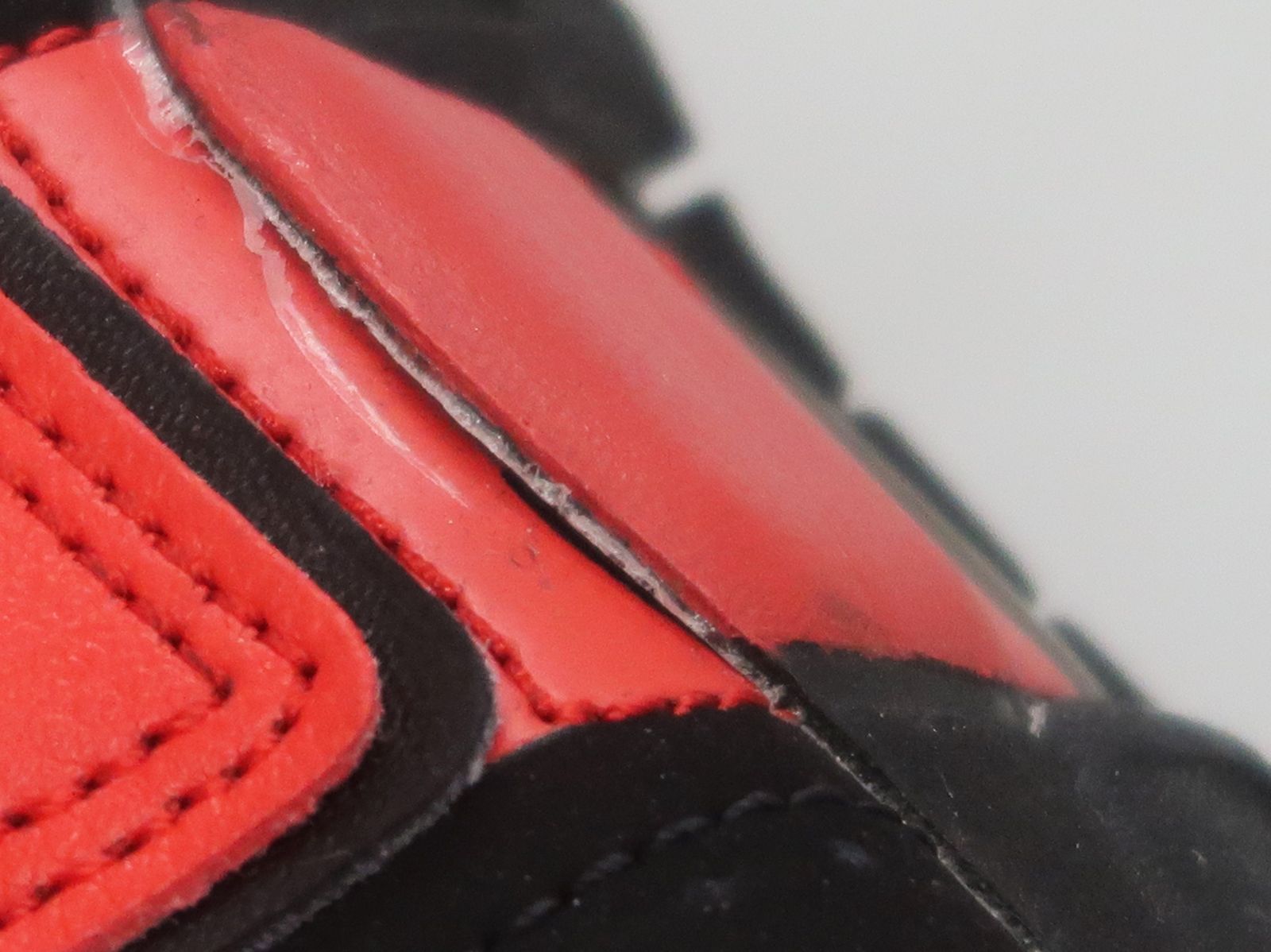 エア モアアップテンポ