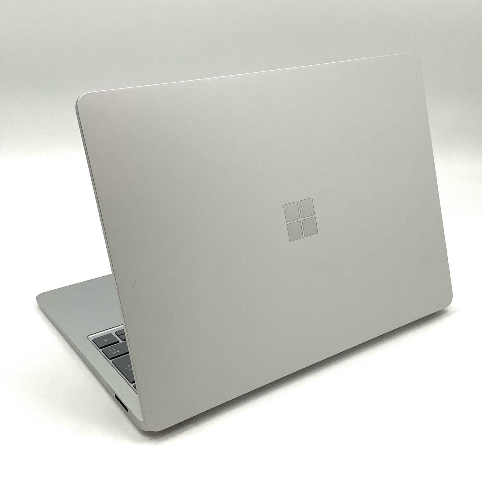 Microsoft Surface Laptop 7 Snapdragon X Plus 16 GB 256 駆動53時間 内部