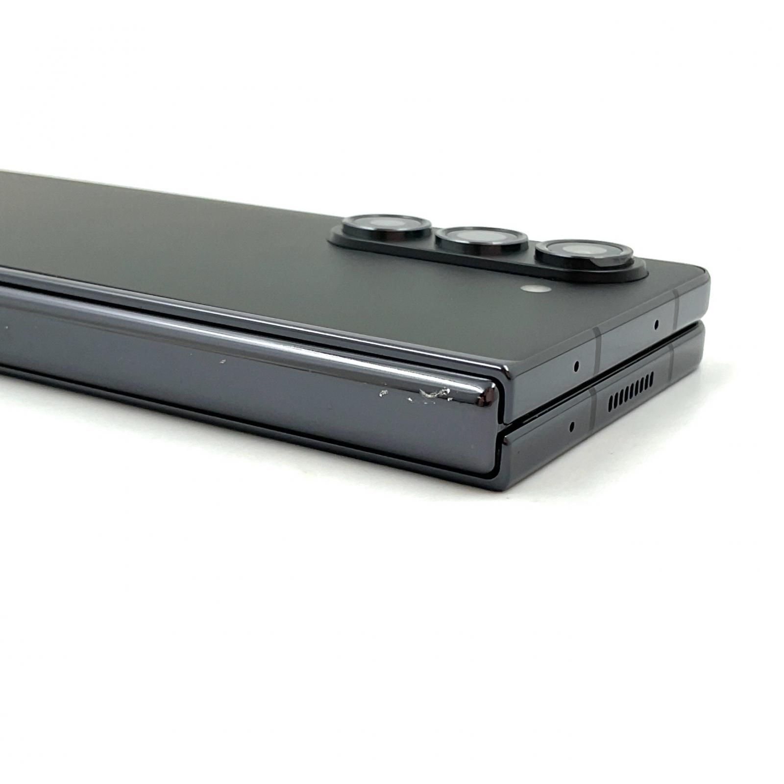 ファントムブラック