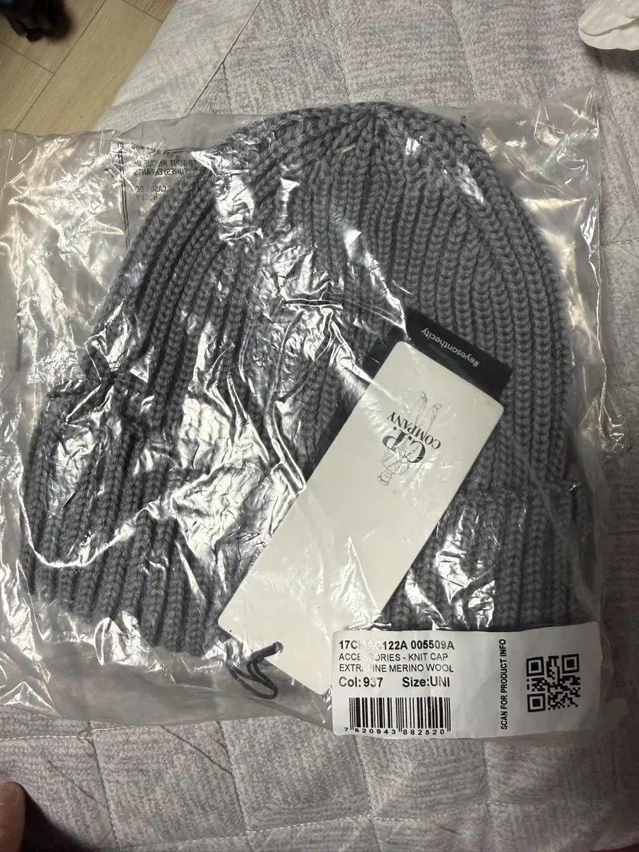 C.P. COMPANY シーピーカンパニー ビーニー 24 FW