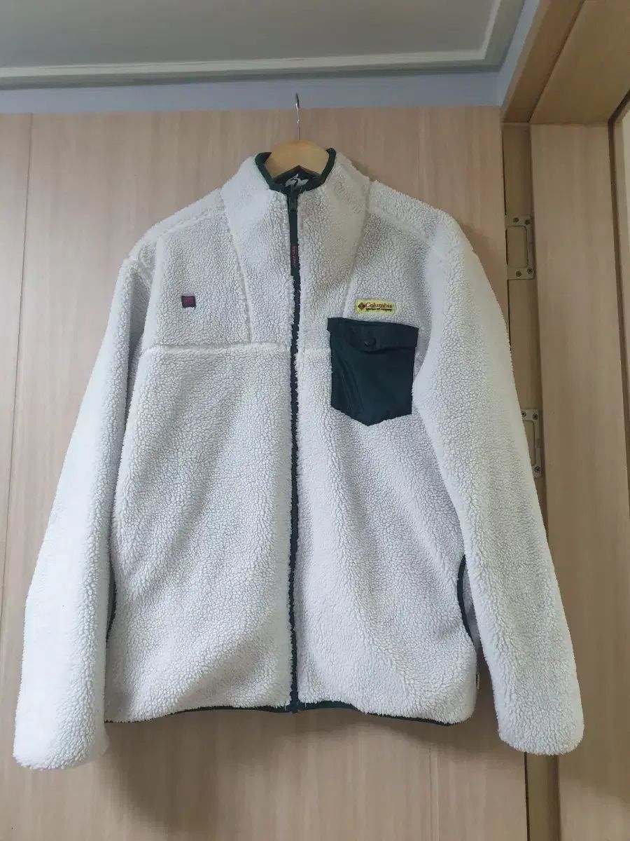 コロンビア リバーシブル ボア フリースジャケット