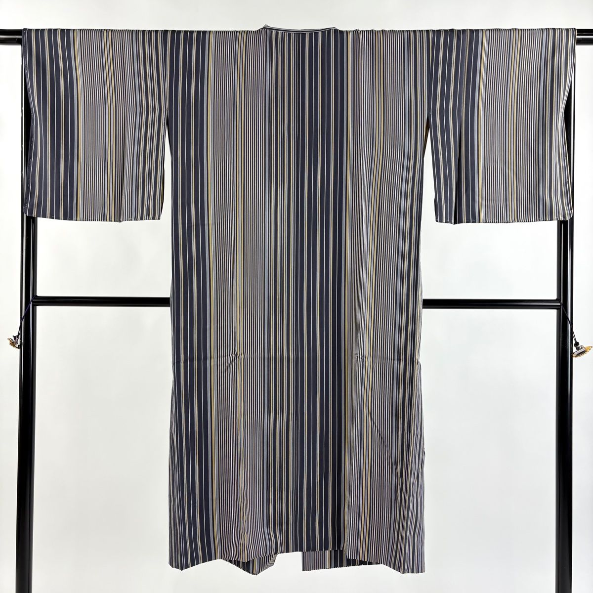 道中着 身丈128.5 cm 裄丈67 M 和装コート 縦縞 紺色 正絹