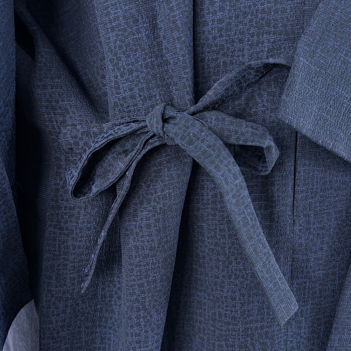 幾何学模様 紺色