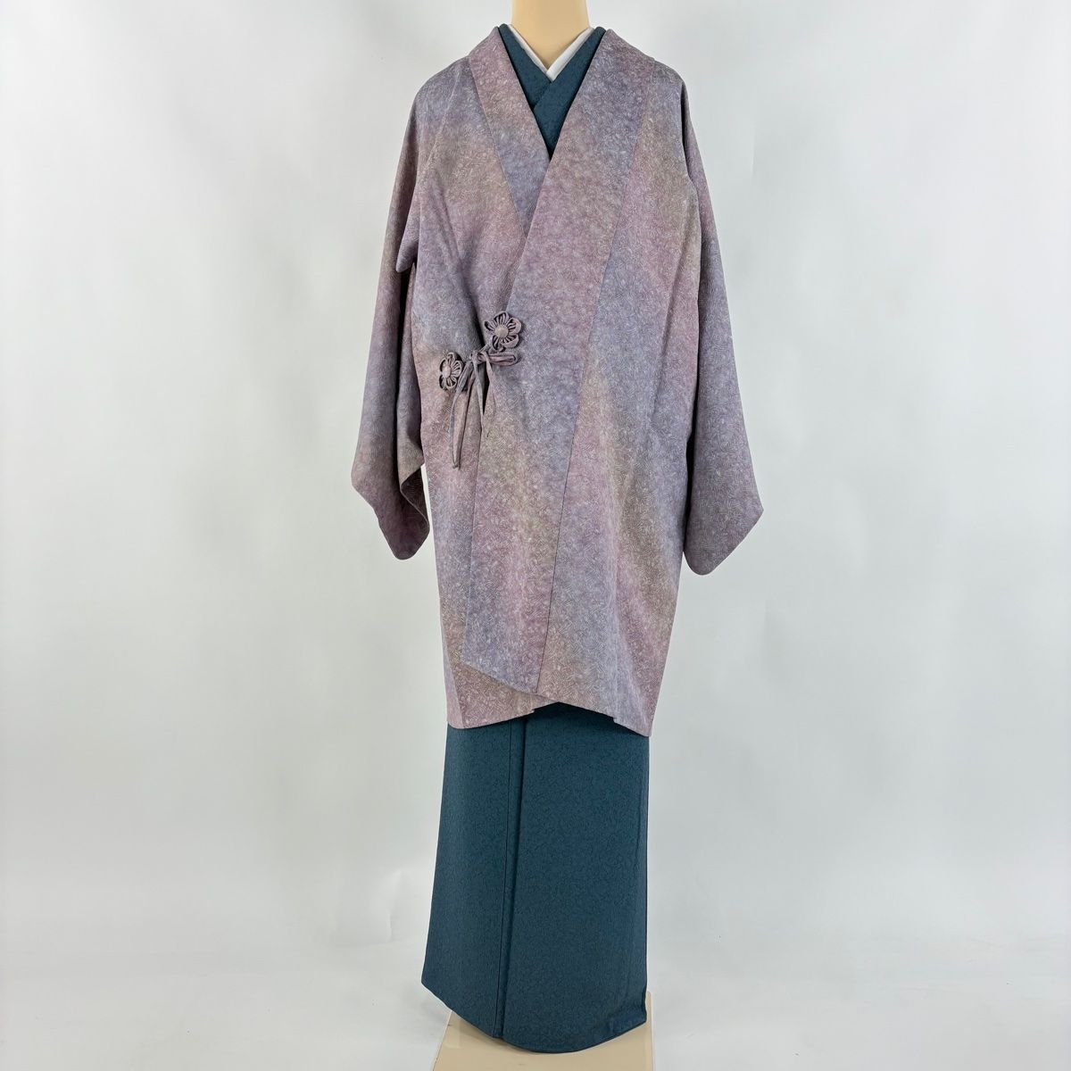 道中着 身丈96 5 cm 裄丈65 M 杉浦伸 和装コート 落款 草花 金通し ぼかし 紫 正絹