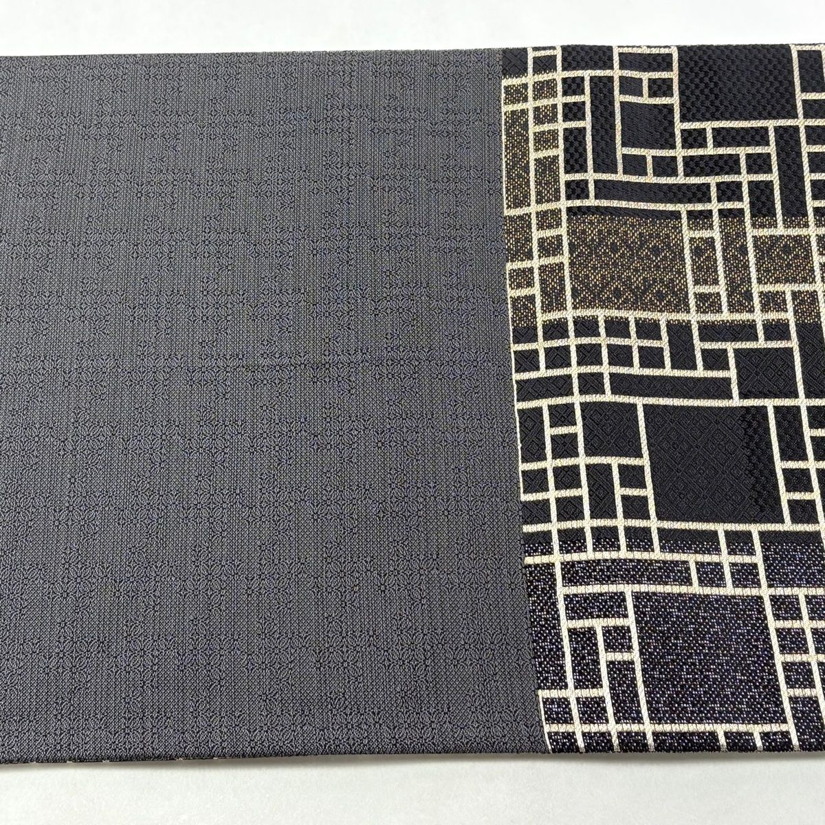 美品】 袋帯 逸品 斉藤上太郎 落款 やまと 幾何学模様 金銀糸 黒 六通