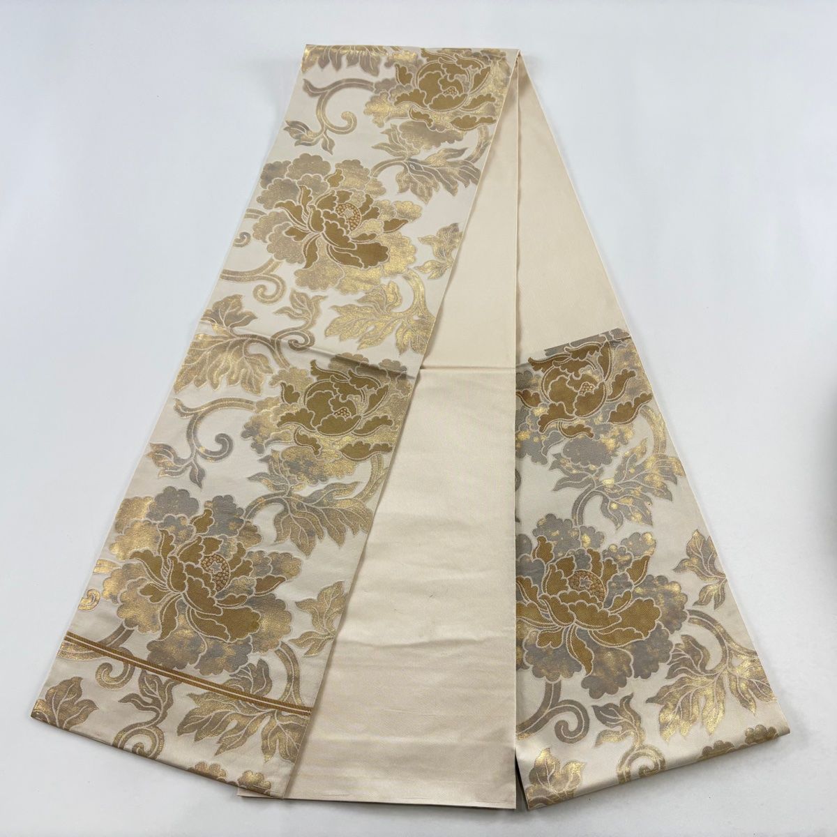 袋帯 秀品 川島織物 落款 花唐草 箔 ベージュ 六通 正絹 【中古