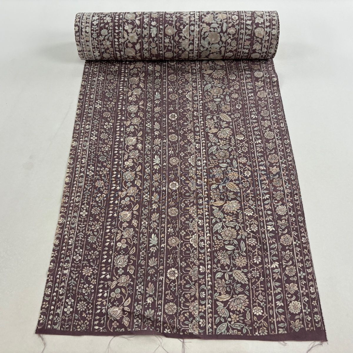 反物 秀品 小紋 草花 幾何学模様 灰紫 正絹