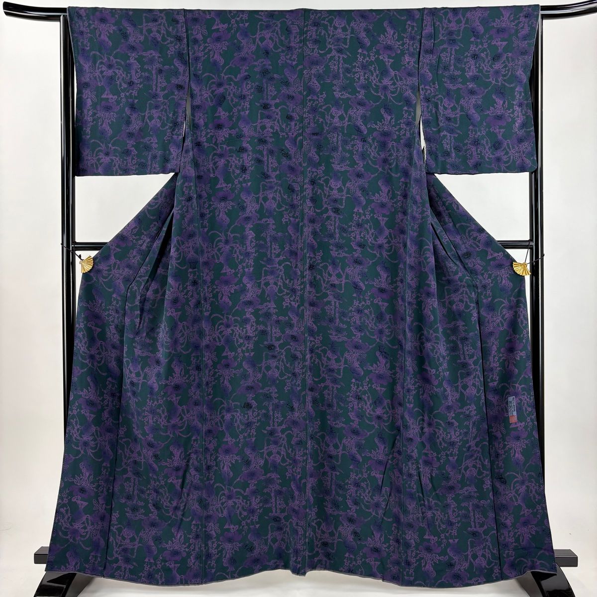 小紋 身丈160.5 cm 裄丈66 M 袷 落款 草花 花器 縮緬 深緑 正絹 名品