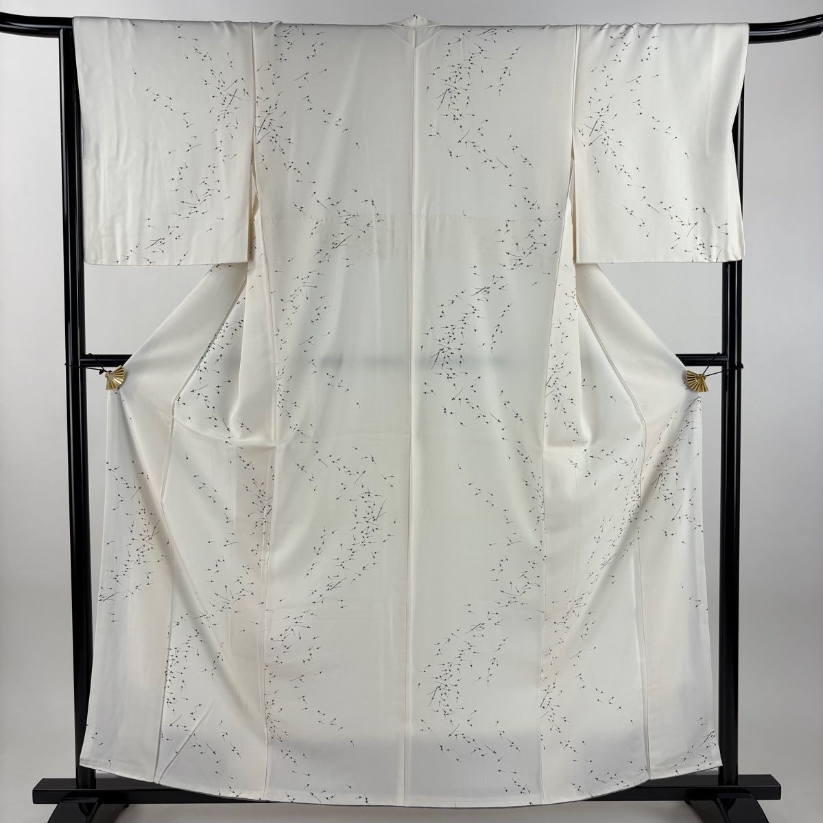 小紋 身丈158 5 cm 裄丈66 M 袷 京本政樹きもの 刀 クリーム 正絹 秀品