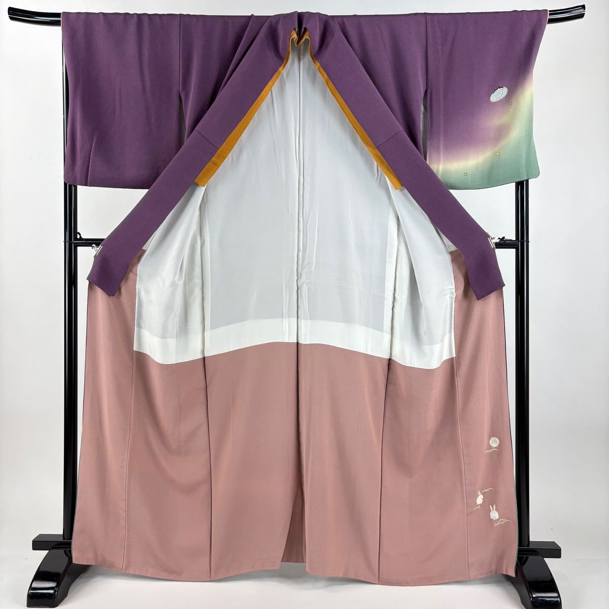 付下げ 身丈161cm 裄丈69cm L 袷 貝桶 貝合わせ 刺繍 金糸 紫 正絹 秀