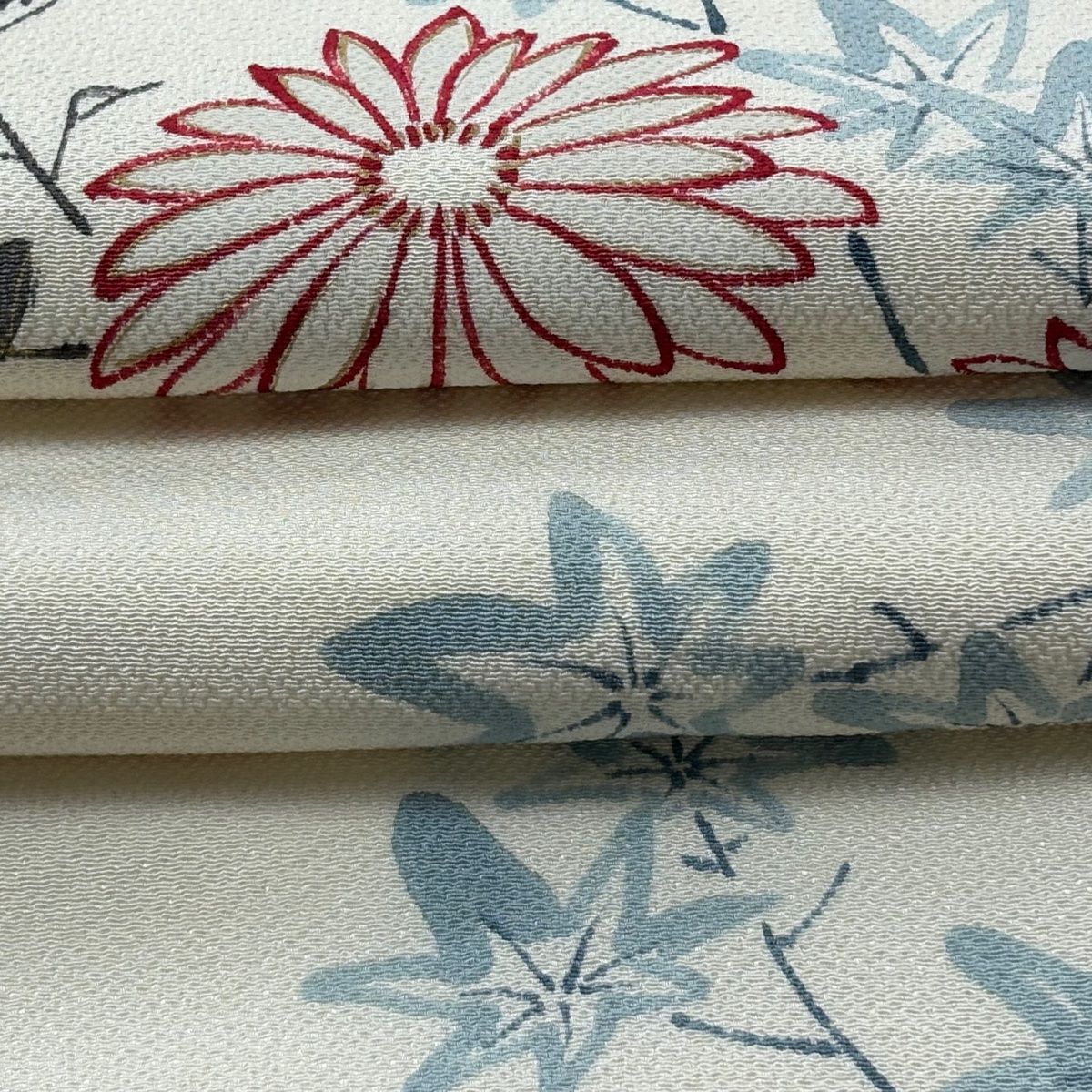 名古屋帯 逸品 人間国宝 森口華弘 菊 楓 金彩 縮緬 クリーム 正絹