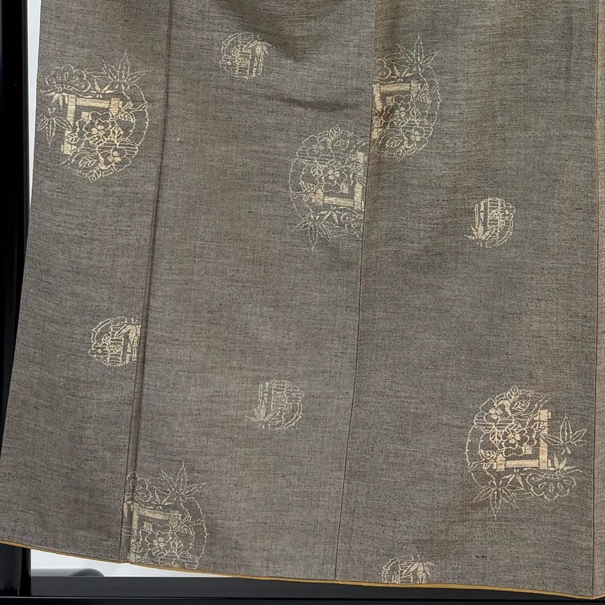 新品　ヨネックス　シューズ　28.5cm テニスシューズ　　パワークッション 美品】 紬 身丈155cm 裄丈63cm S 袷 松竹梅 灰茶 正絹 秀品 【】