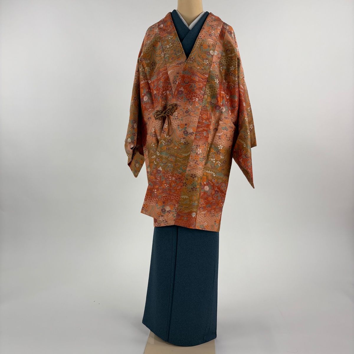 道中着 身丈93 5 cm 裄丈65 M 和装コート 鈴乃屋 宝尽くし 菊 オレンジ 正絹 秀品