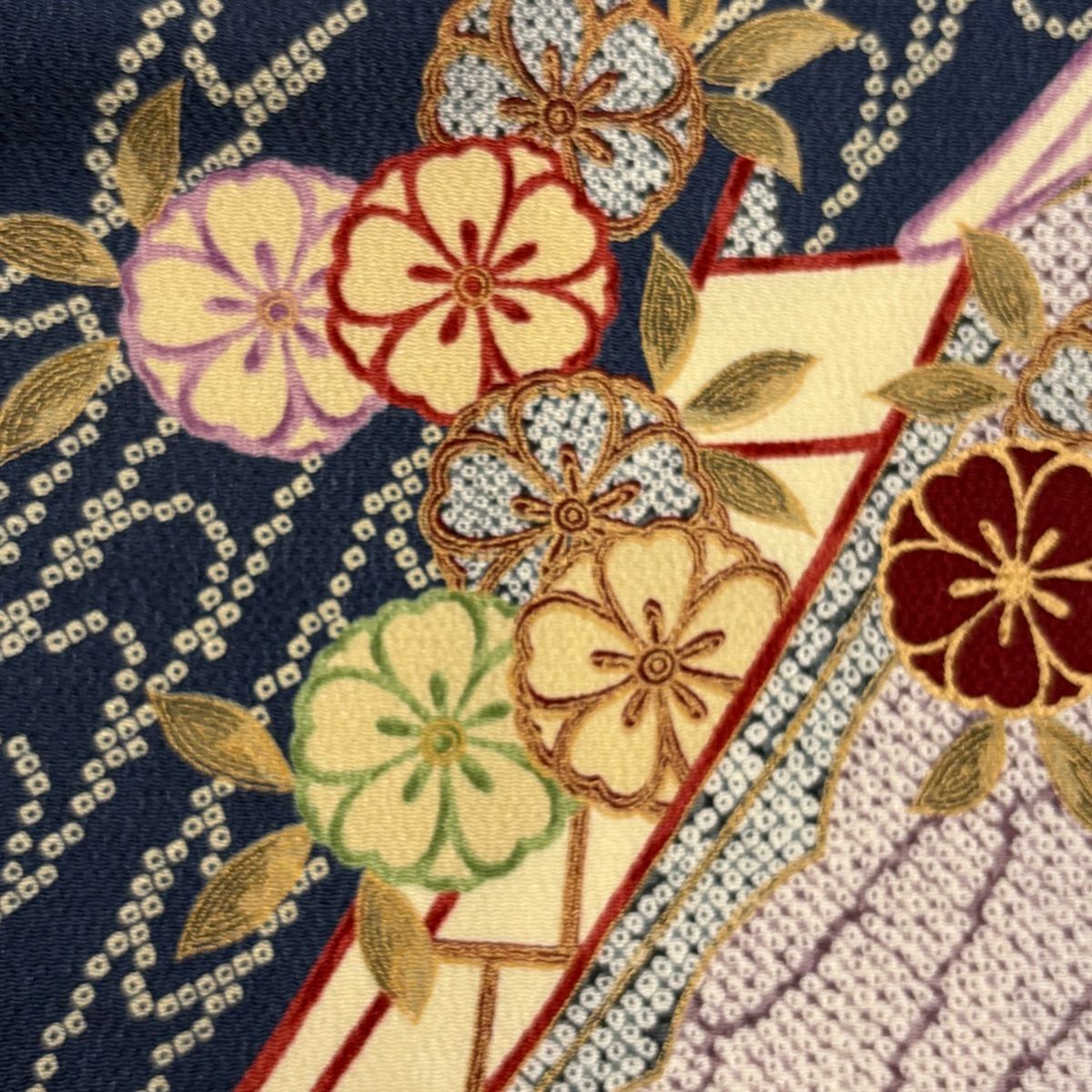  小紋 身丈158 5 cm 裄丈63 S 袷 舟 桜 金彩 縮緬 紺色 正絹 秀品 小紋 着物