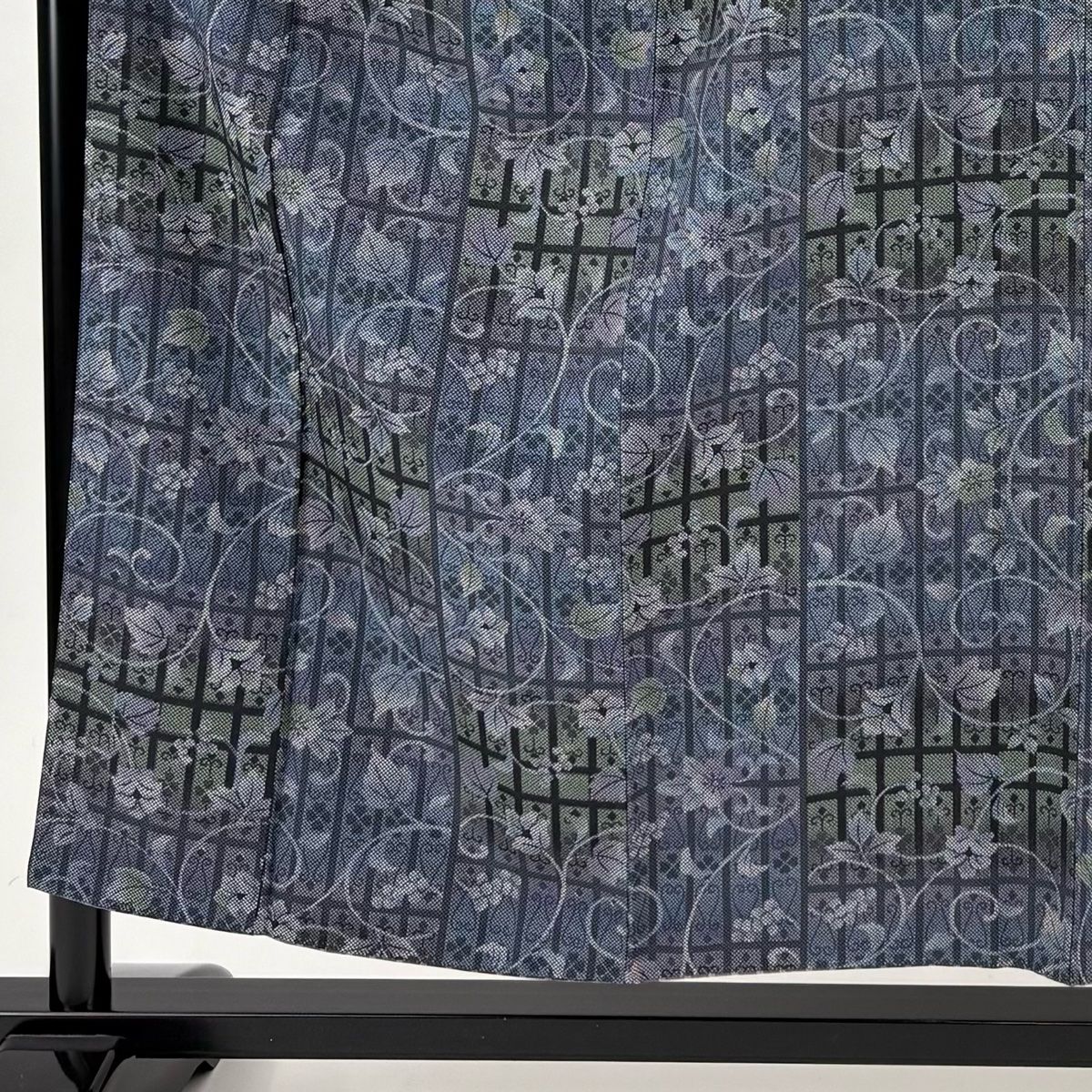 小紋 身丈155 cm 裄丈62 S 袷 葡萄唐草 幾何学模様 青紫 正絹 秀品