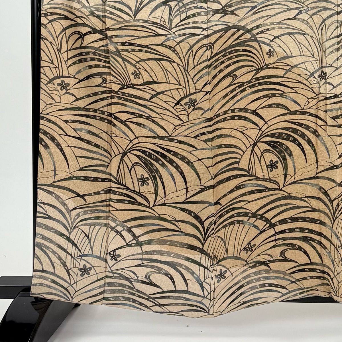 訪問着 身丈159.5 cm 裄丈63 S 袷 梅 葉柄 縮緬 染め分け 薄茶色 正絹