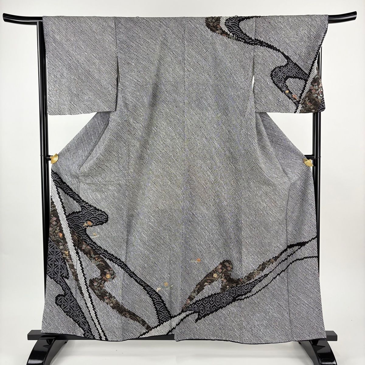 訪問着 身丈161 cm 裄丈68 L 袷 草花 青海波 刺繍 絞り 黒灰 正絹 名品