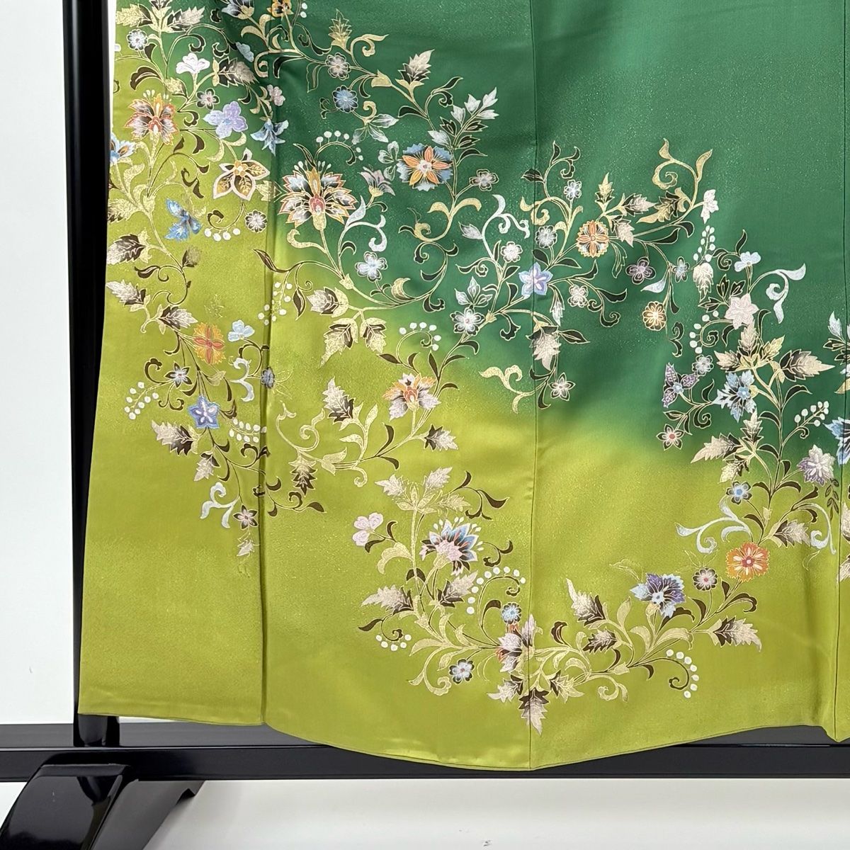 訪問着 身丈160 cm 裄丈65 M 袷 落款 花唐草 ラメ通し 金銀彩 緑 正絹