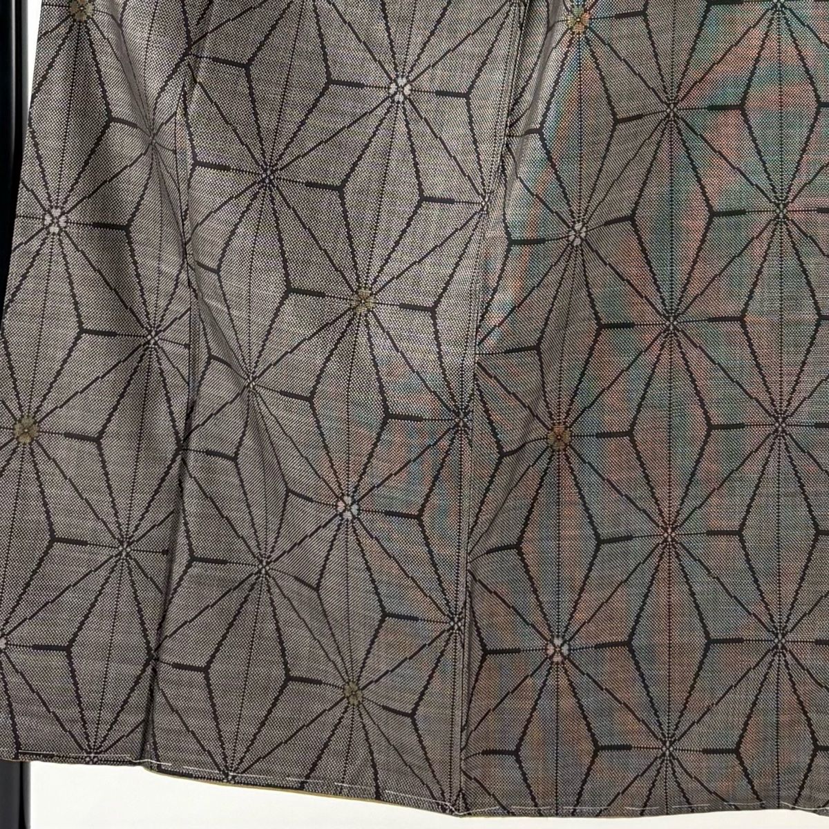 大島紬 身丈155.5 cm 裄丈64 M 袷 証紙 麻の葉 純泥染 灰茶 正絹