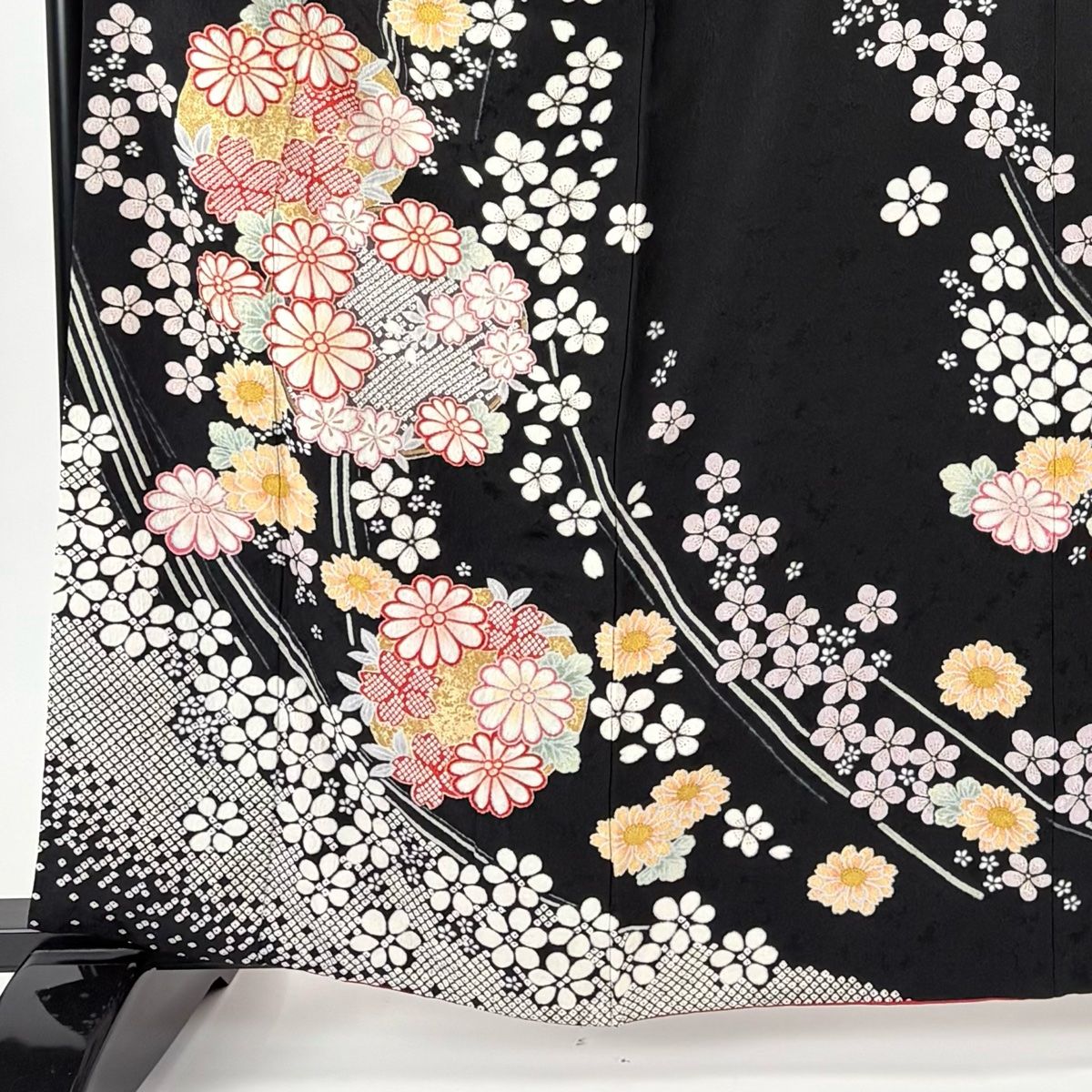 振袖 身丈164.5 cm 裄丈67 M 袷 花丸文 草花 金彩 黒 正絹