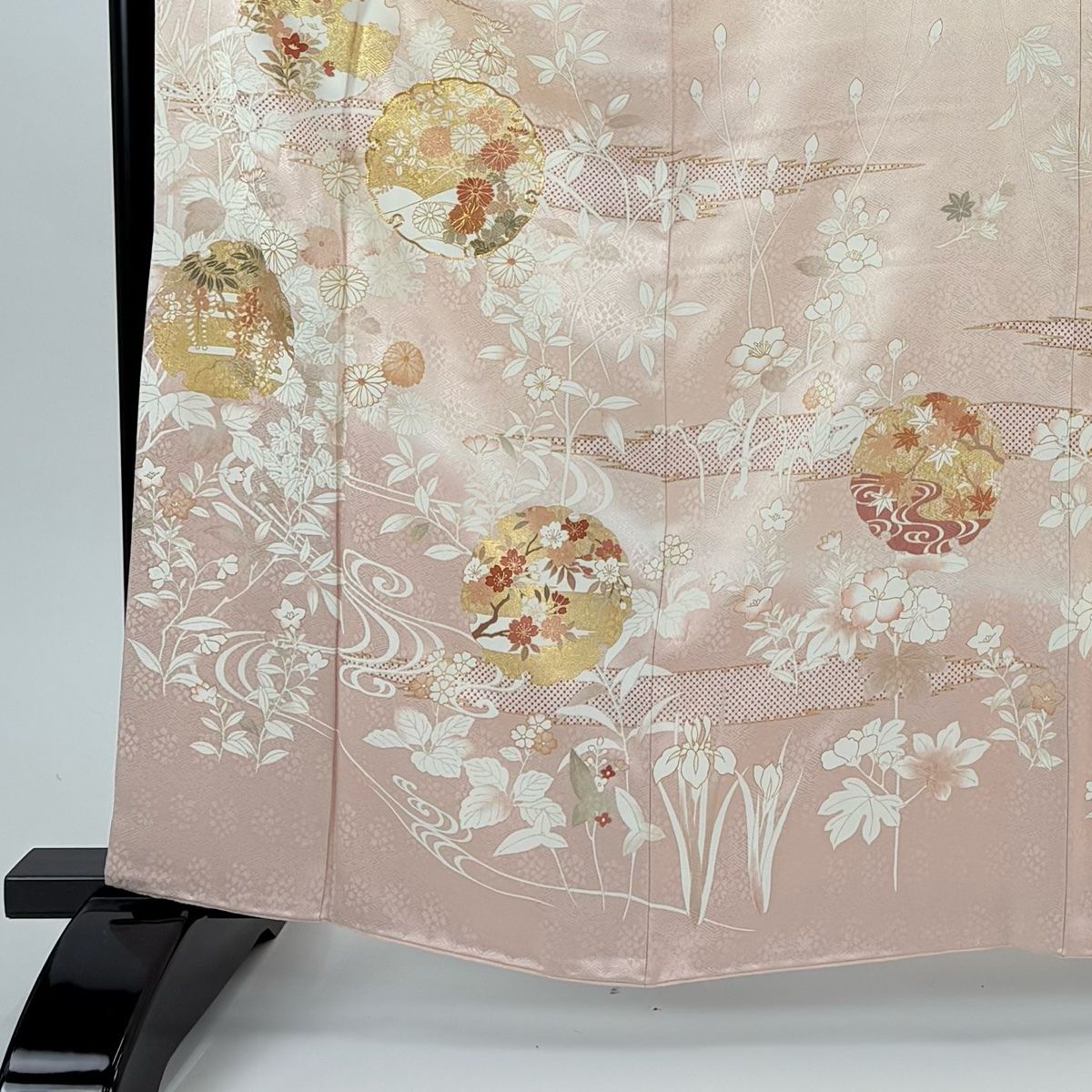 訪問着 身丈161 cm 裄丈66 M 袷 雪輪 草花 金糸 金彩 薄ピンク 正絹