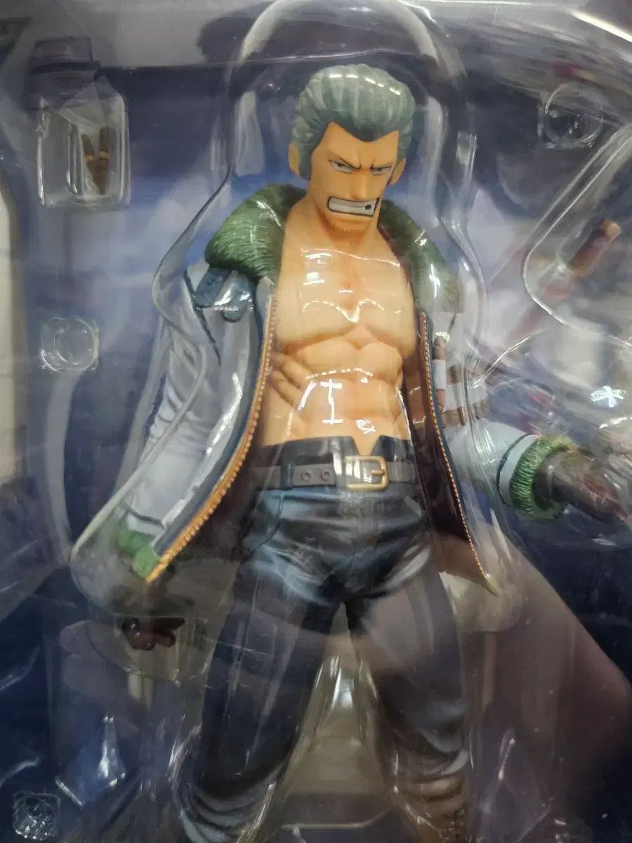 ONE PIECE POP スモーカー フィギュア