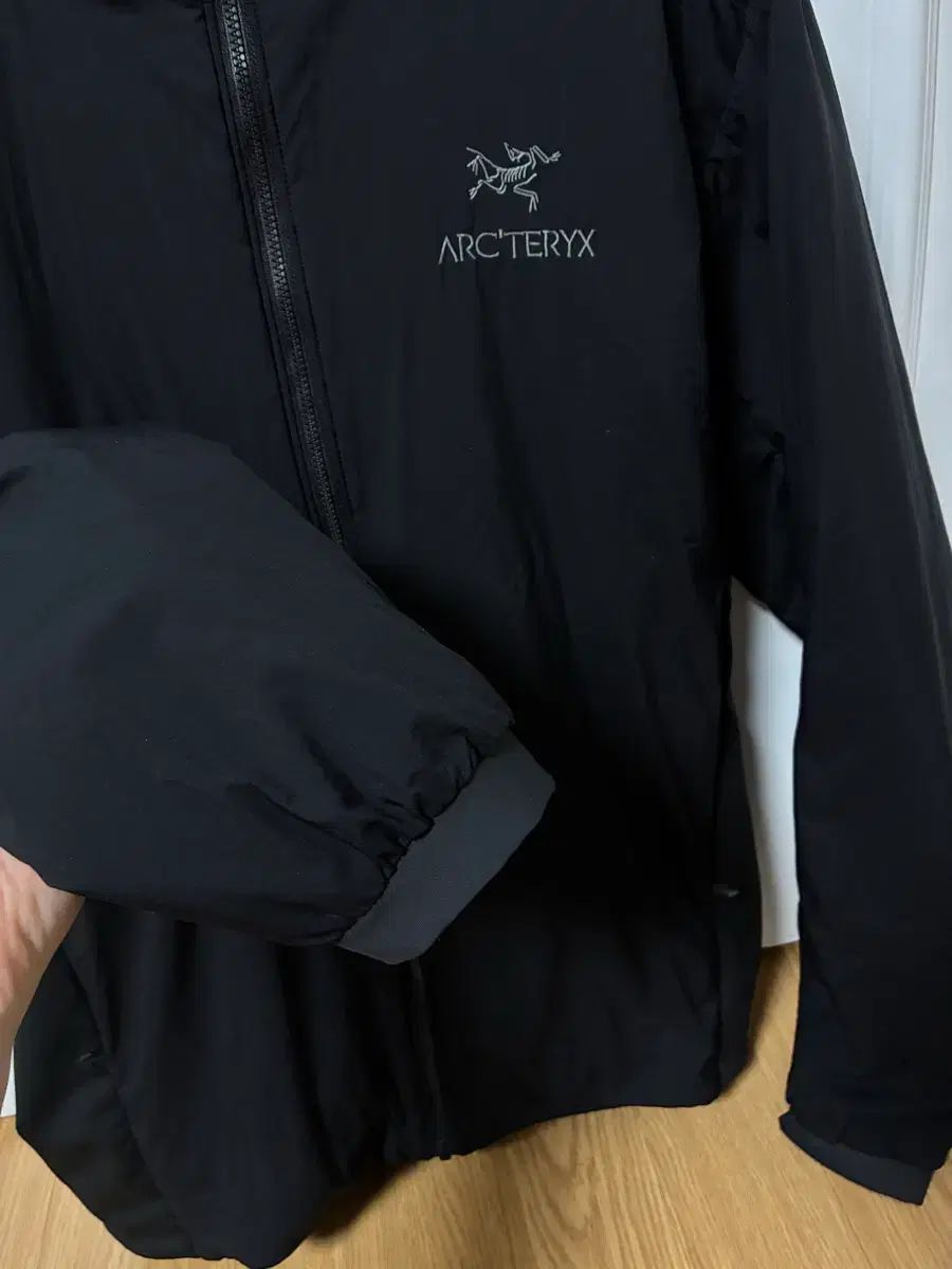 ARC'TERYX アトム LTフーディ M ネイビー アークテリクス アトム LT