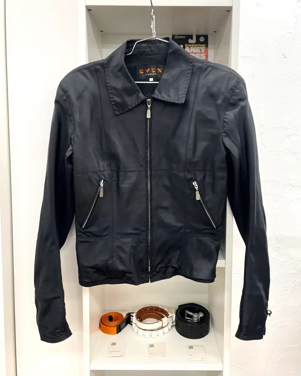 40 EVEX by KRIZIA ピアス PARTE パーツ ジャケット