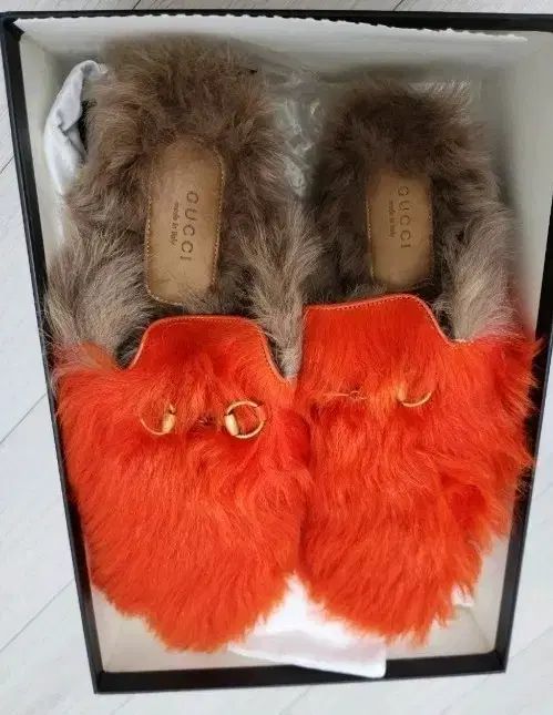 グッチ ファー ミュール 靴 38 サイズ スリッパ