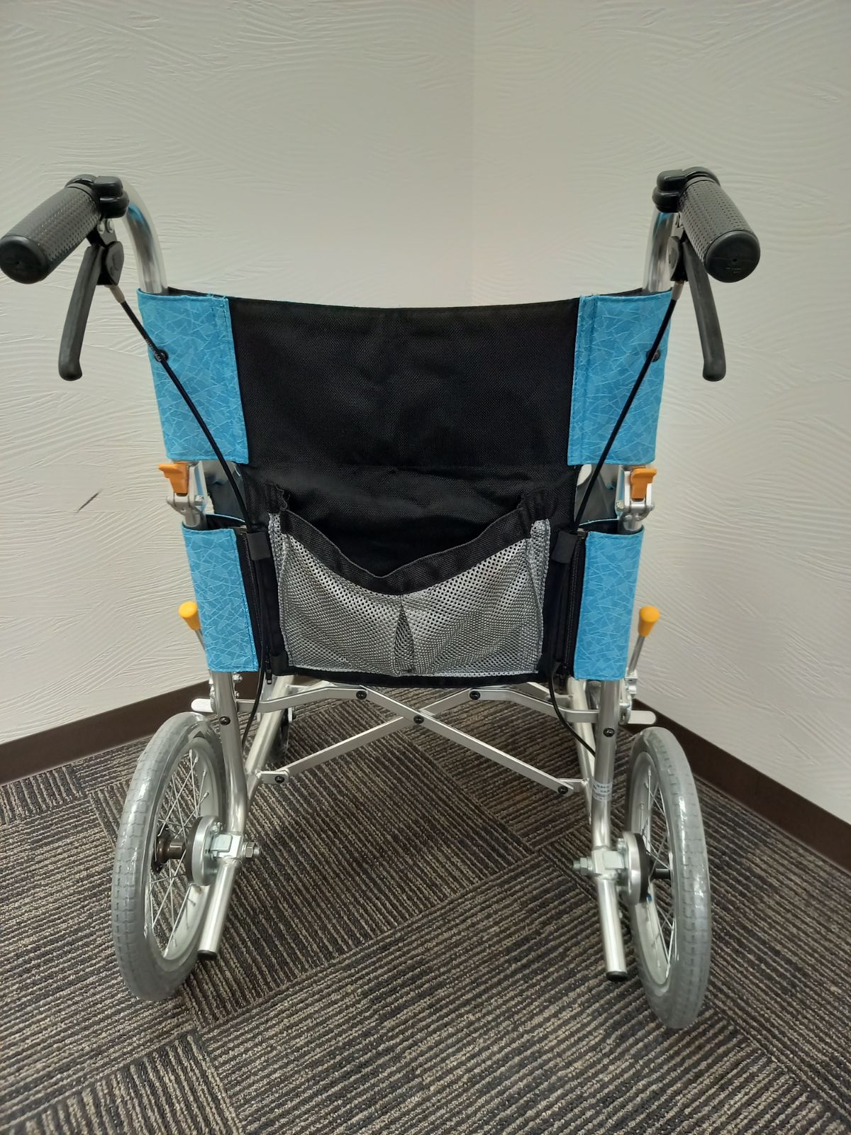 中古】松永製作所 介助式車椅子 超軽量タイプ（8.5kg） USL-2B ③