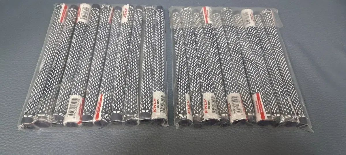 KNLY ゴルフ グリップ ブラック 白 セット