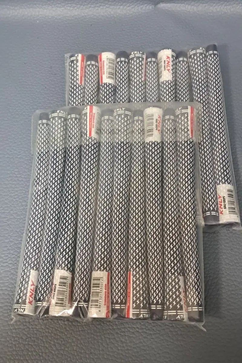 KNLY ゴルフ グリップ ブラック 白 セット