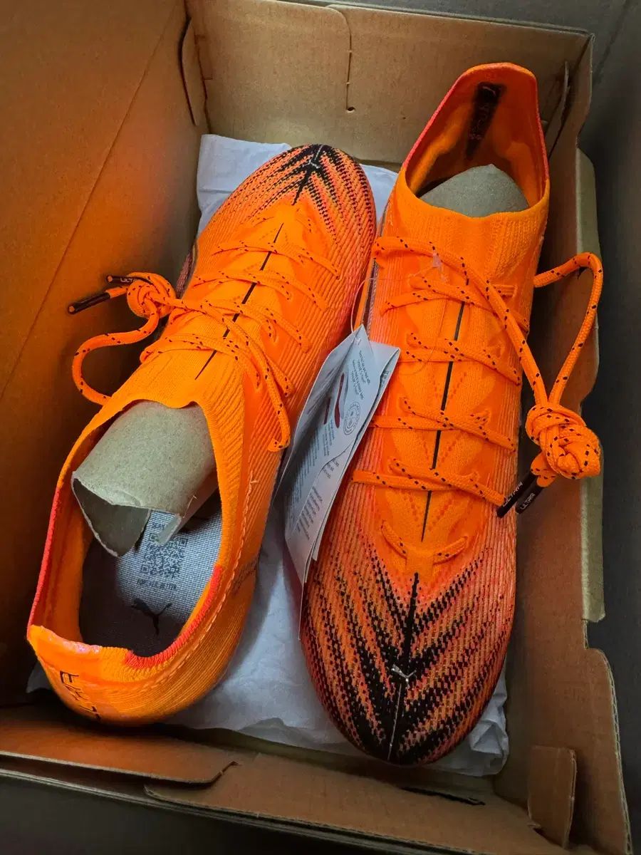 プーマ ウルトラ6 アルティメット MG 265