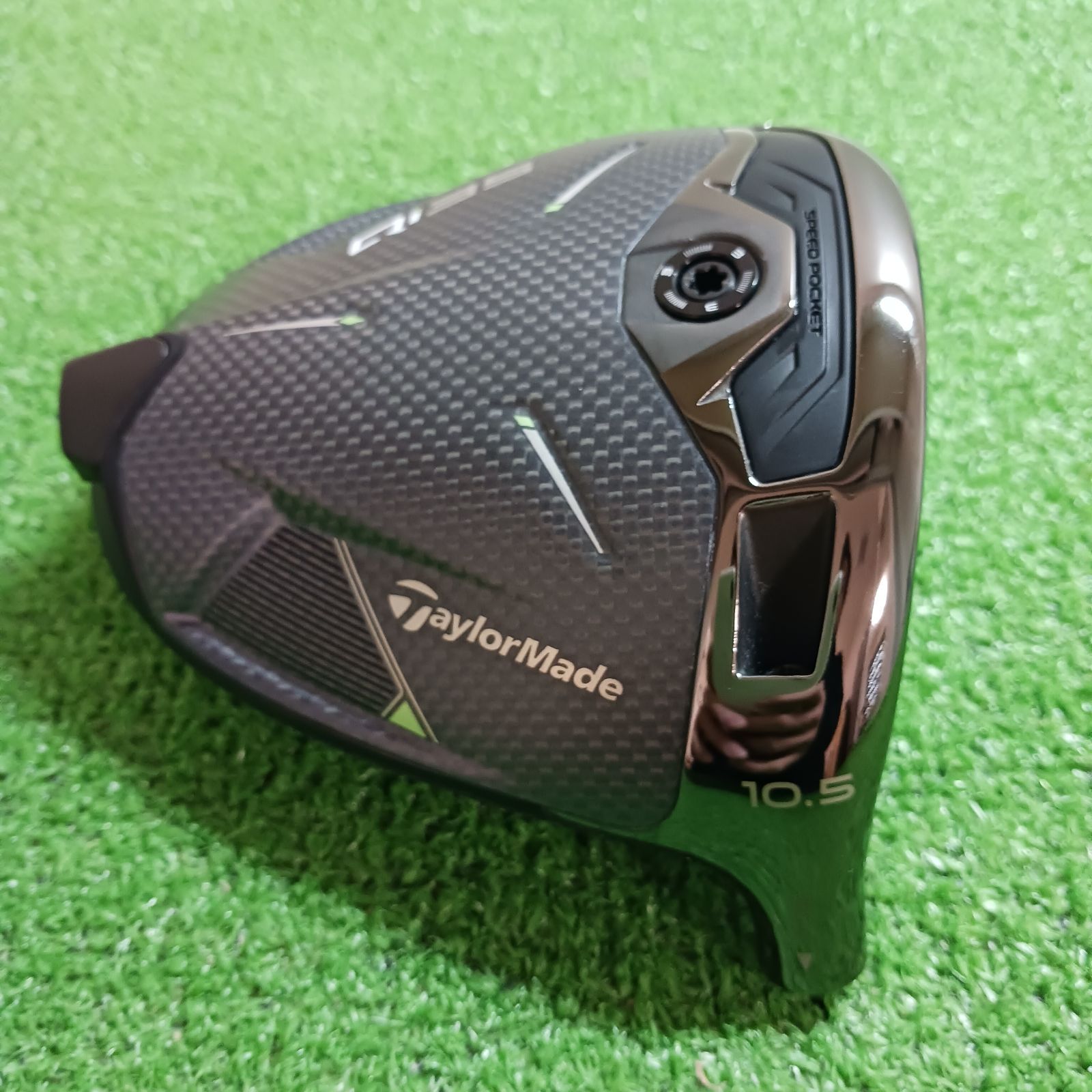 テーラーメイド Qi35 ドライバー 10.5 ヘッド のみ☆美品 テーラーメイド Qi35 ドライバー 10.5°ヘッドのみ【1812】 - メルカリ