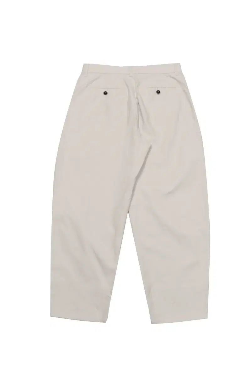 コス バレル レグ テーパード チノ オフホワイト パンツ