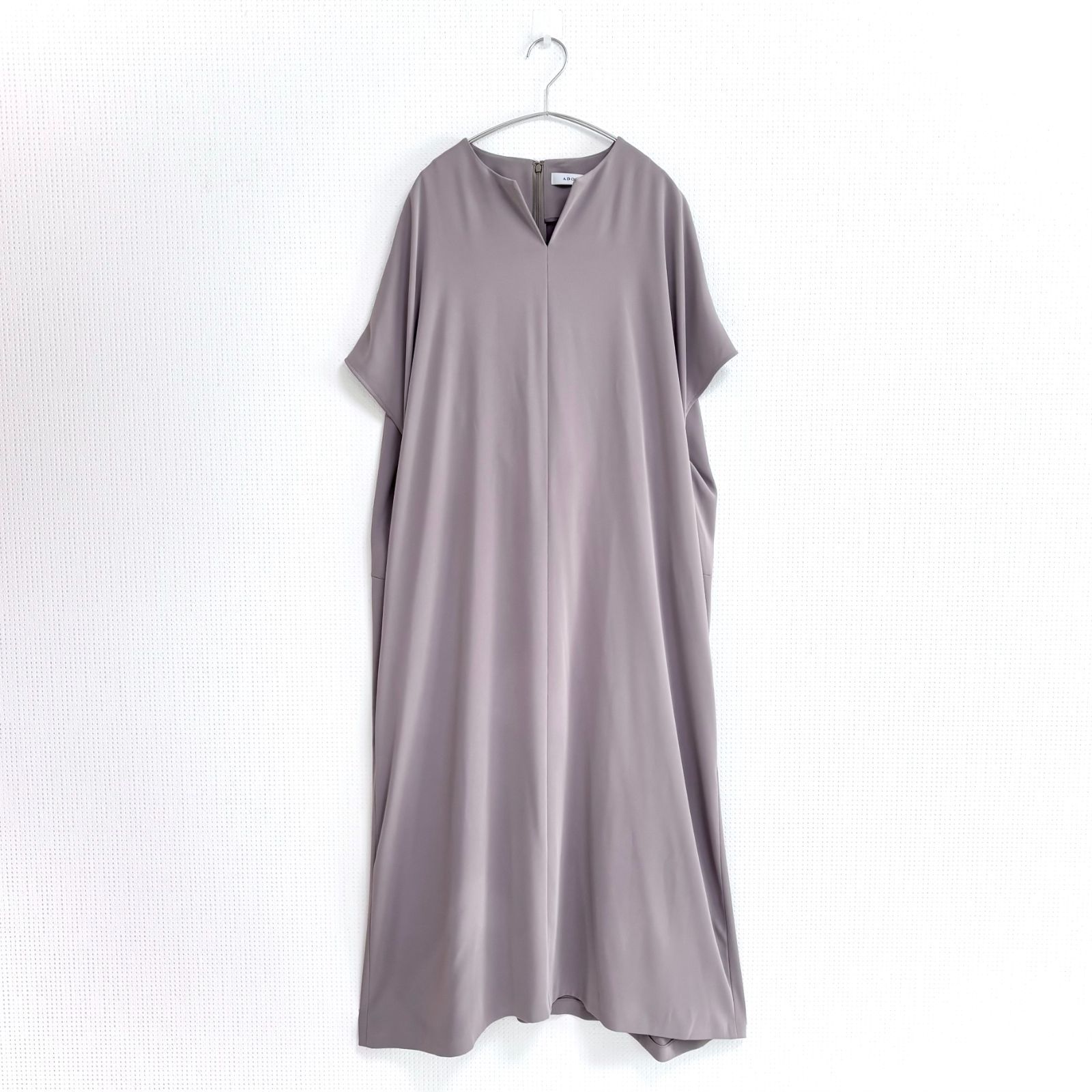 ADORE アドーア ミドルジョーゼット ロングワンピース 38 グレージュ 体型カバー ママ フォーマル
