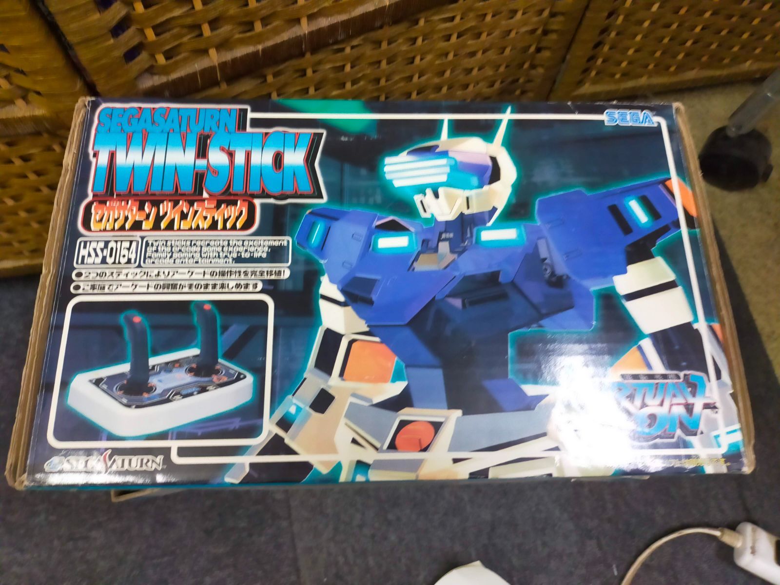 サターン ツインスティック SS[PHYSICAL_VIDEO_GAME_SOFTWARE