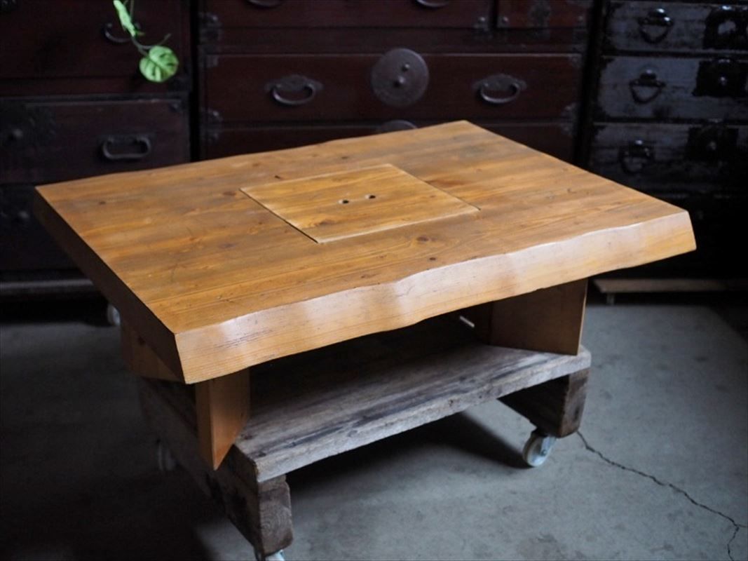 フタ付き囲炉裏テーブル 昭和レトロアンティークヴィンテージ古道具古 フタ付き囲炉裏テーブル 昭和レトロアンティークヴィンテージ古道具古