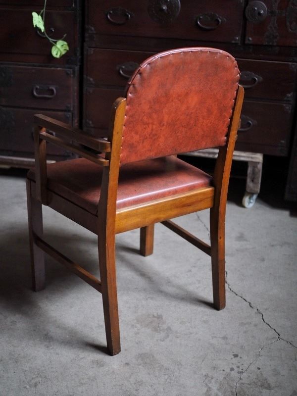 ヴィンテージチェア 肘掛け付ヴィンテージチェア 昭和中期 古録展 送料無料 中古 品番I951