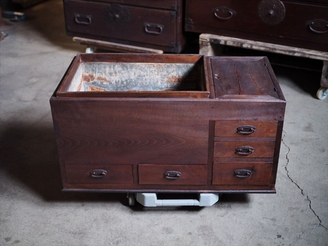 欅造り重量級長火鉢 昭和初期 古録展 品番K 1923