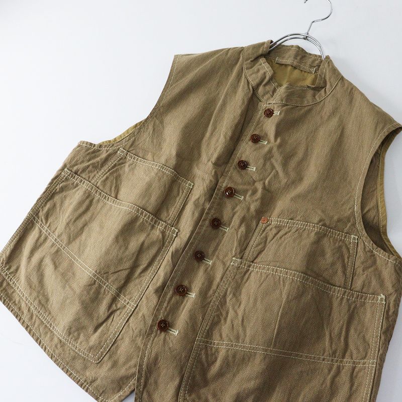 ベージュ ノースリーブ